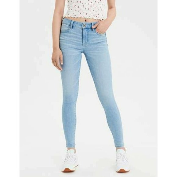 American Eagle Outfitters Denim - American Eagle Women's Light Wash Blue Stretch Skinny Leg Jegging Jeans Size 2